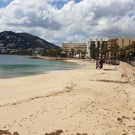 Hostal Mayol Санта Еулалия дел Рио Екстериор снимка