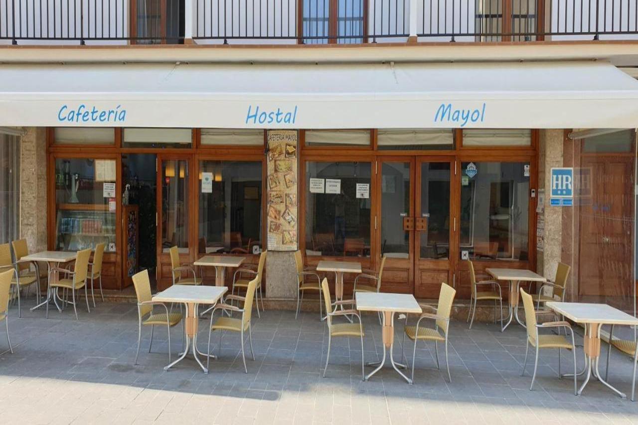 Hostal Mayol Санта Еулалия дел Рио Екстериор снимка