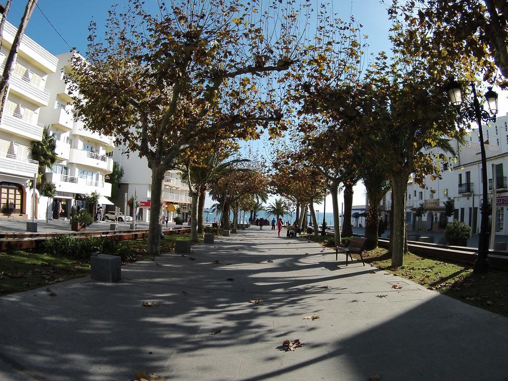 Hostal Mayol Санта Еулалия дел Рио Екстериор снимка